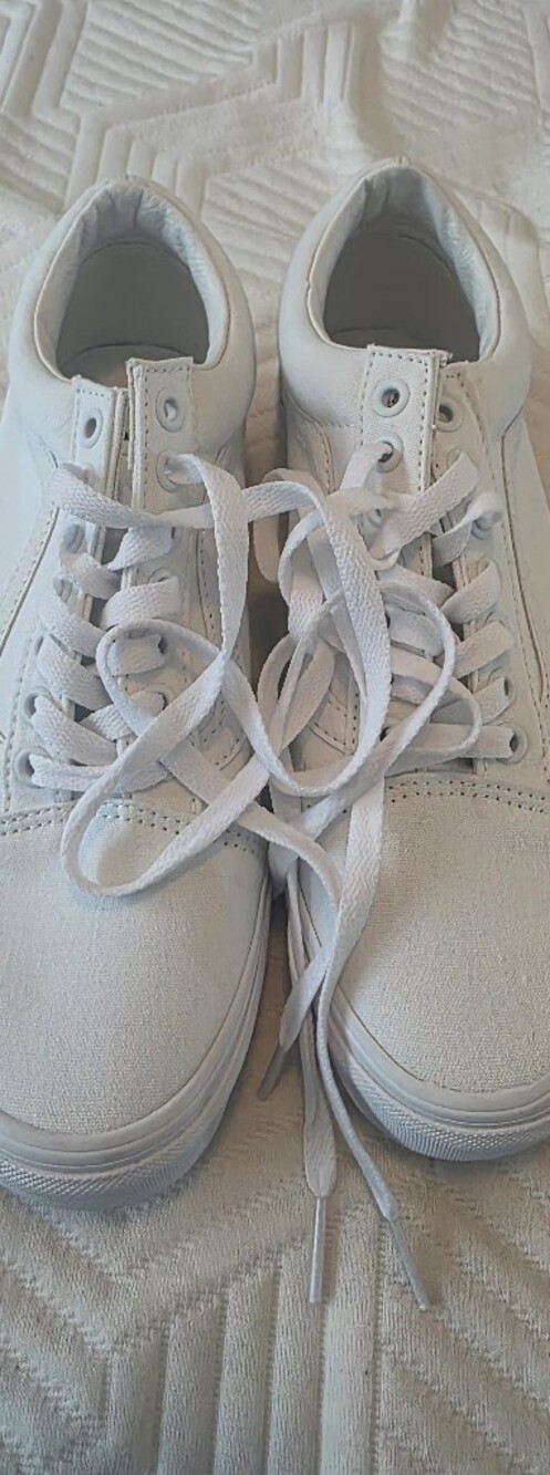 Vans White Low-Top Canvas Sneakers